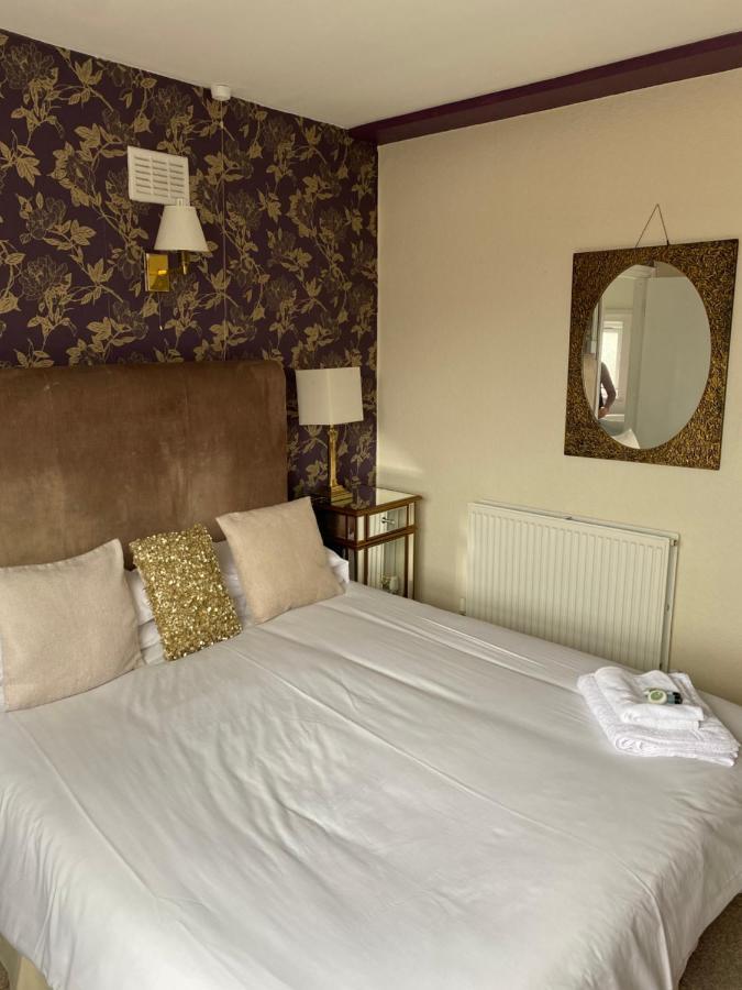 The Traxx Hotel Bangor  Exterior foto